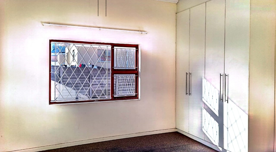 3 Bedroom Property for Sale in Cambridge Eastern Cape